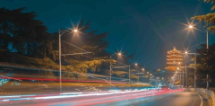 道路路燈為什么大多數(shù)都是暖色的？